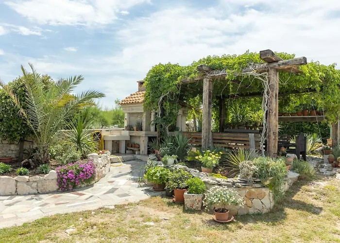 Lejlighed With Parking Space Razanac, Zadar - 5885 *